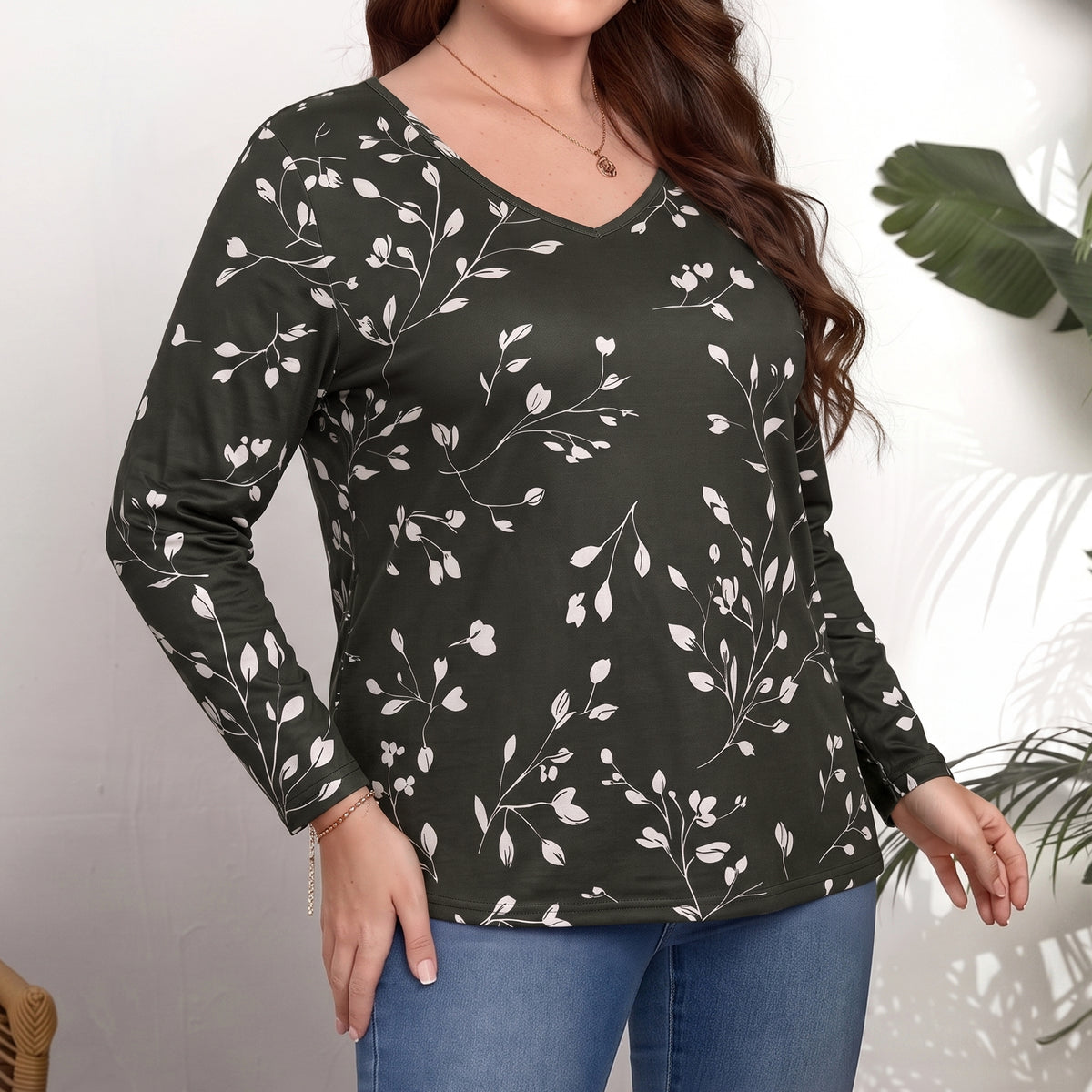 WQD Women's Long Sleeve Floral Tops V Neck Casual Tunic Shirts Lightweight Everyday Tops for Spring Fall Winter Including Plus Size