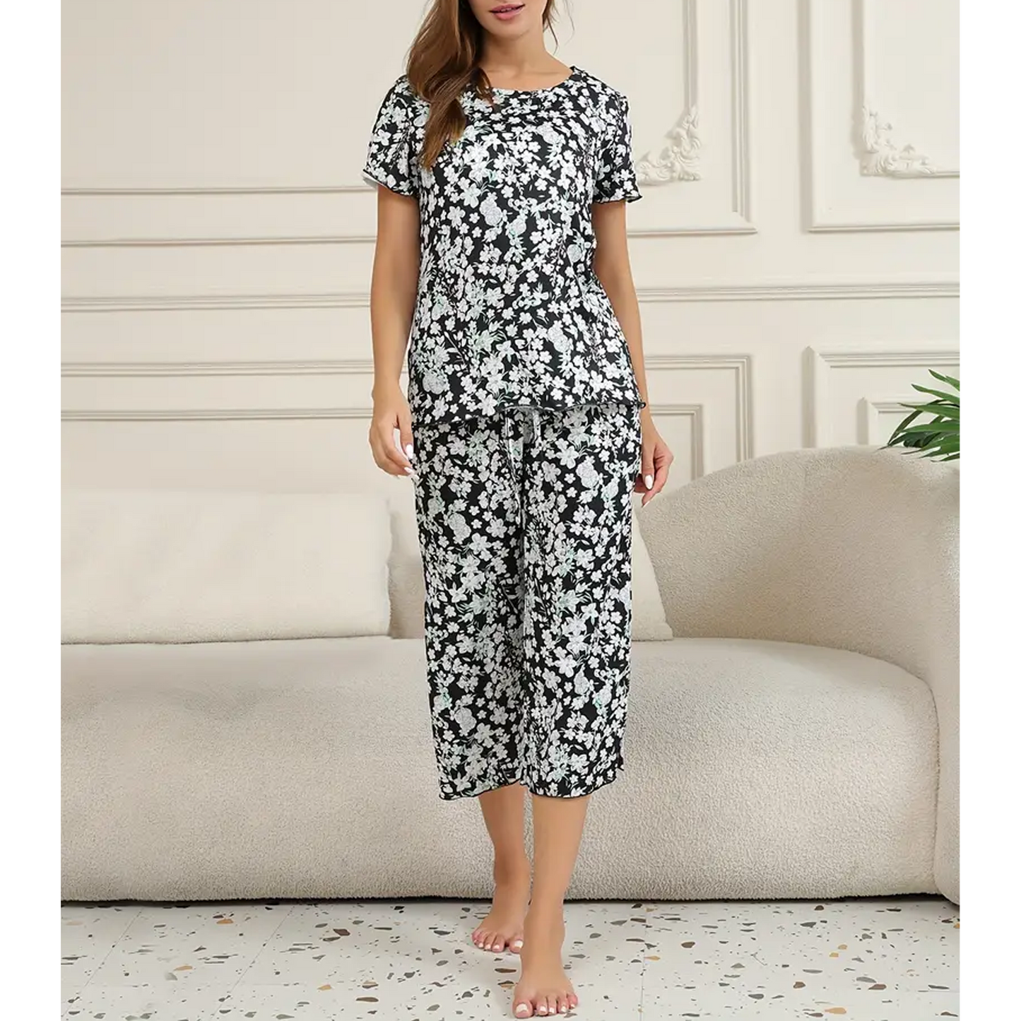 WQD Womens Pajama Sets Pj Set Floral Print Short Short Sleeve Top With Capri Pants Sleepwear 2 Piece Loungewear with Pockets